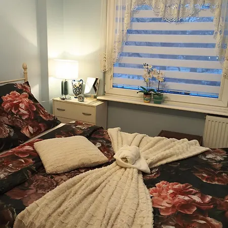 24 Centrum Mieszkanie Srodmiescie Appartamento *